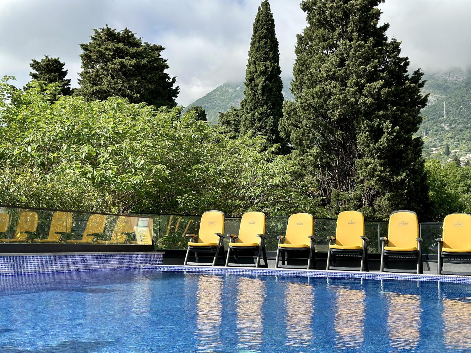 Hotel Del Medio Sutomore Εξωτερικό φωτογραφία